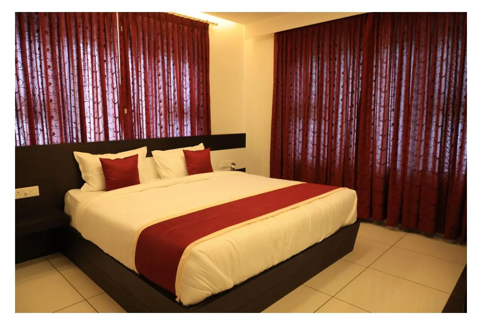 Villa Rawabi Private Farm House Kalpetta